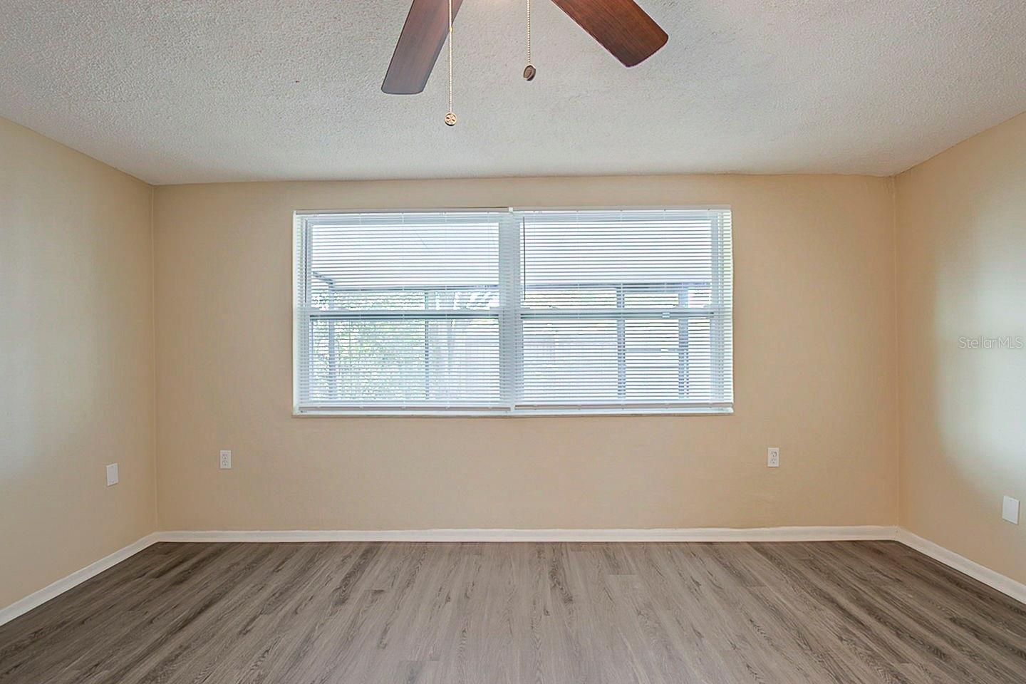 REGENCY PARK - Residential
