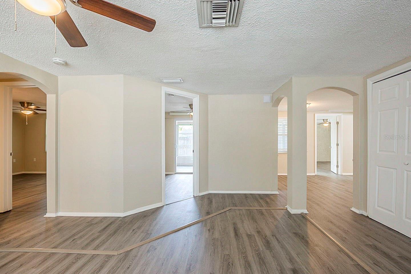 REGENCY PARK - Residential