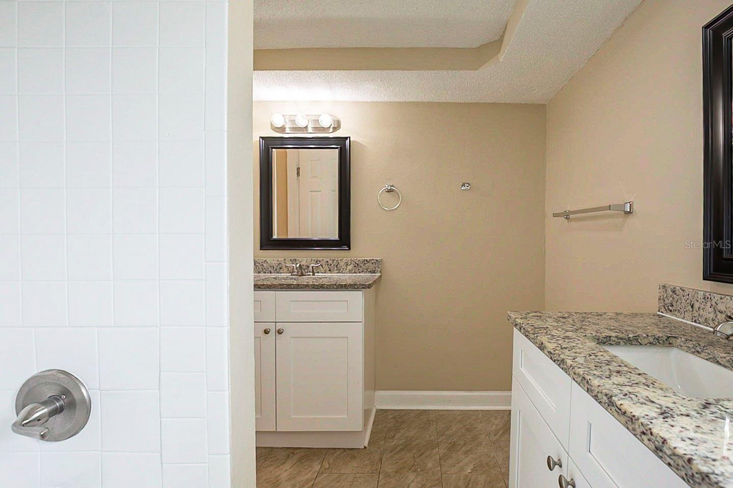 REGENCY PARK - Residential