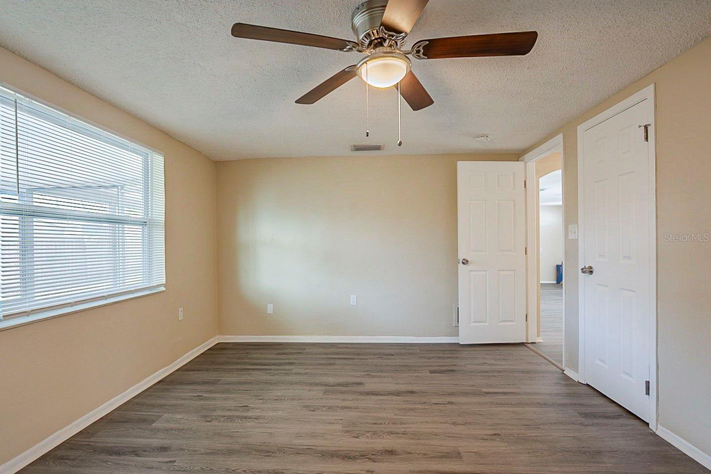 REGENCY PARK - Residential