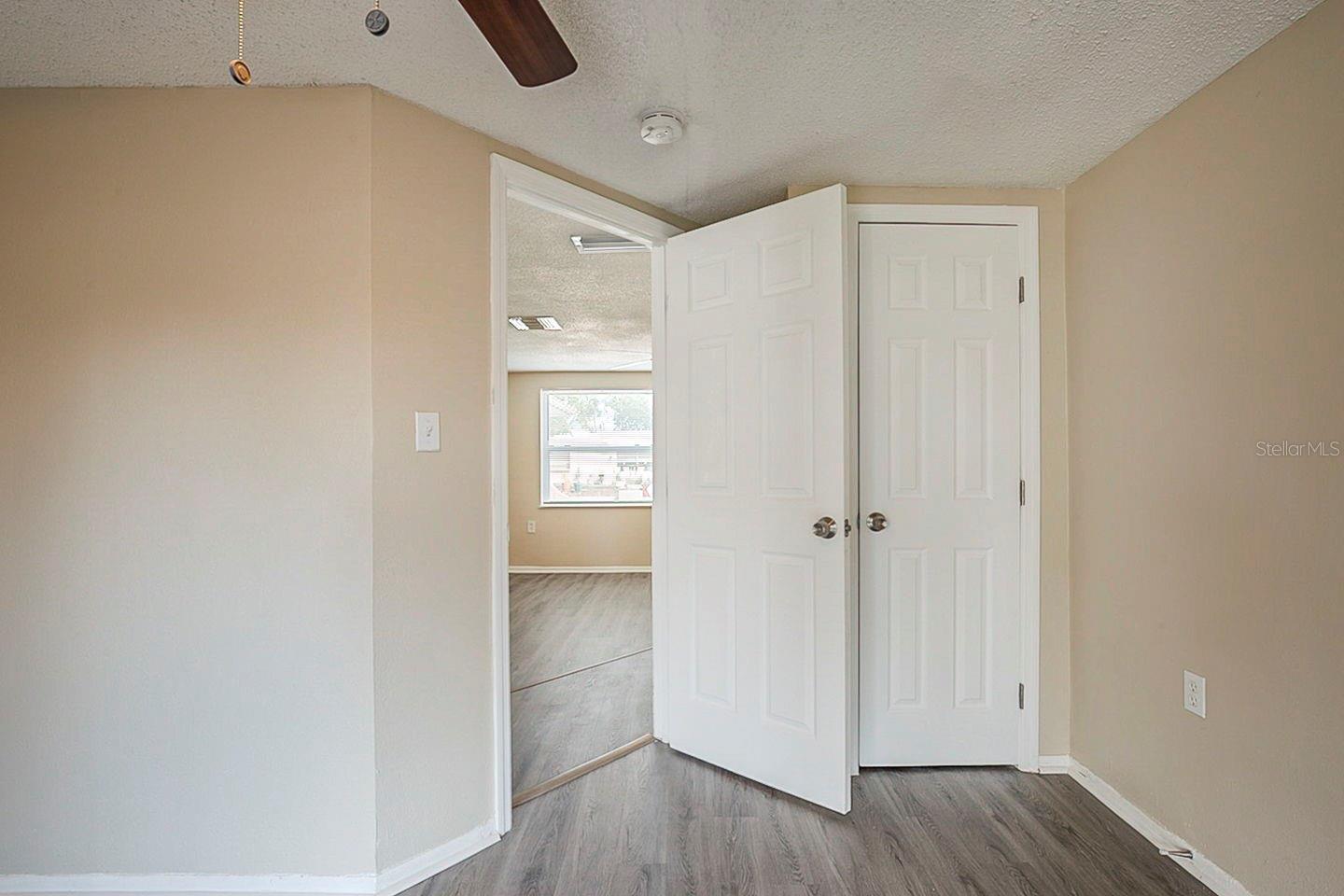 REGENCY PARK - Residential