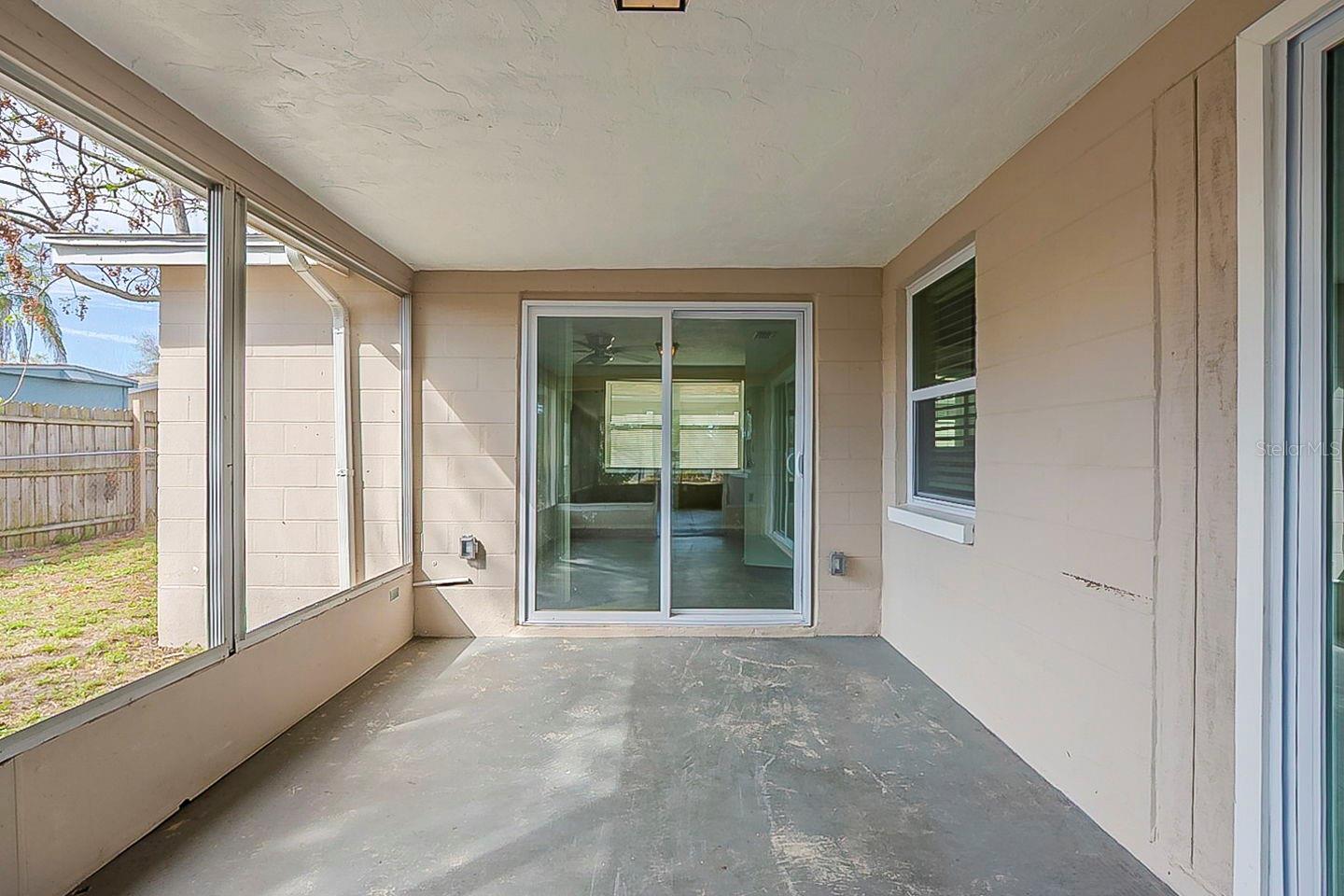 REGENCY PARK - Residential