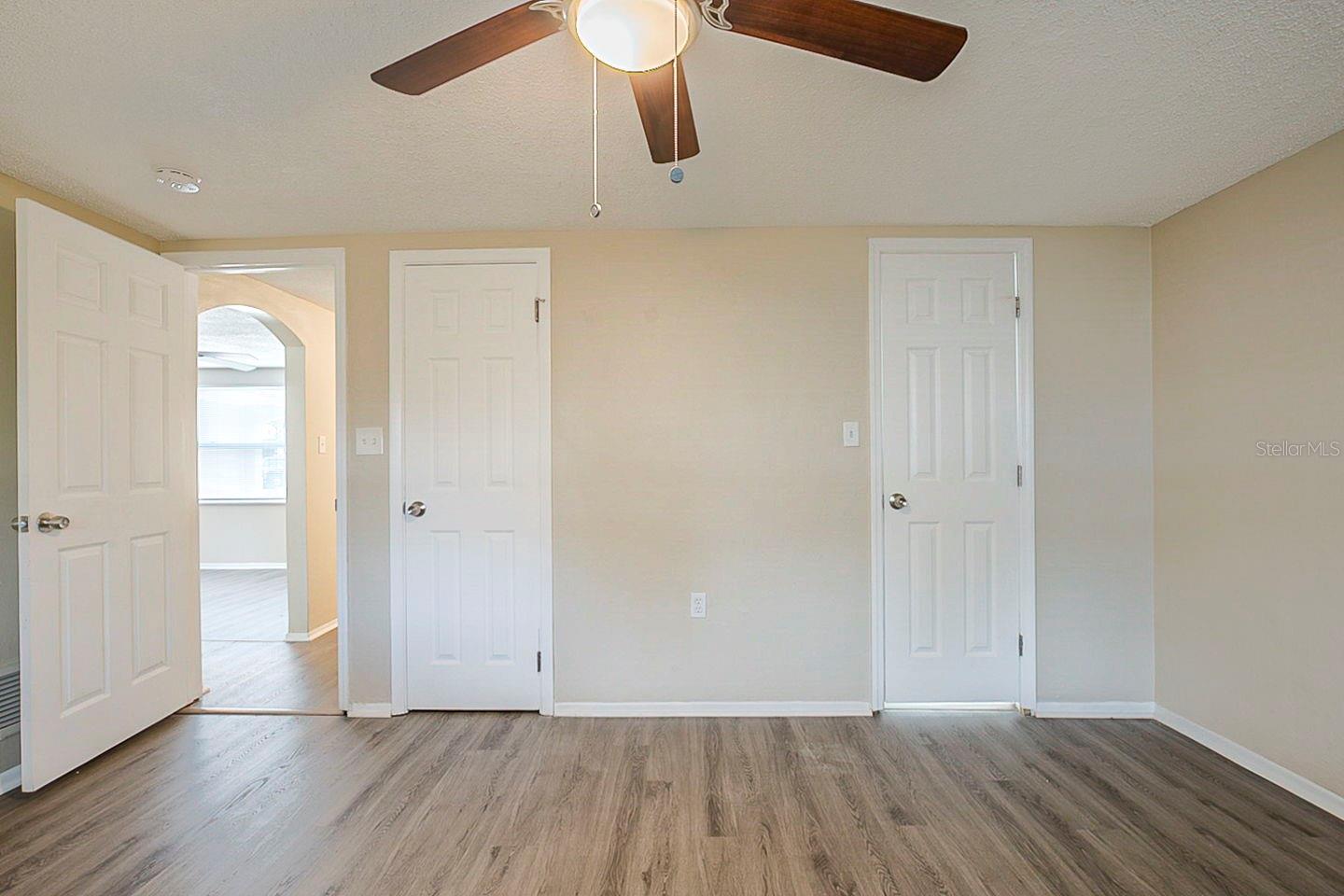 REGENCY PARK - Residential