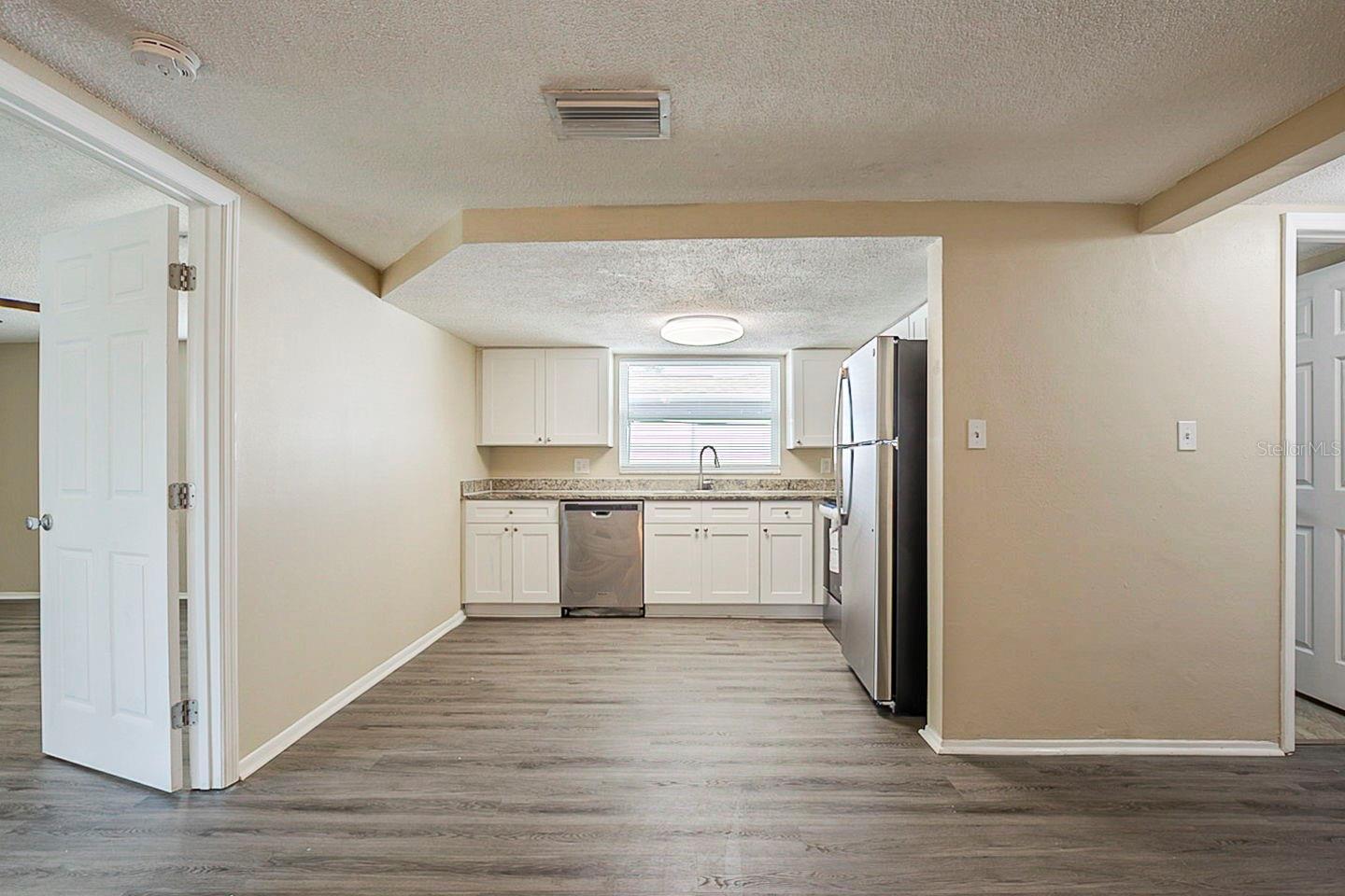REGENCY PARK - Residential