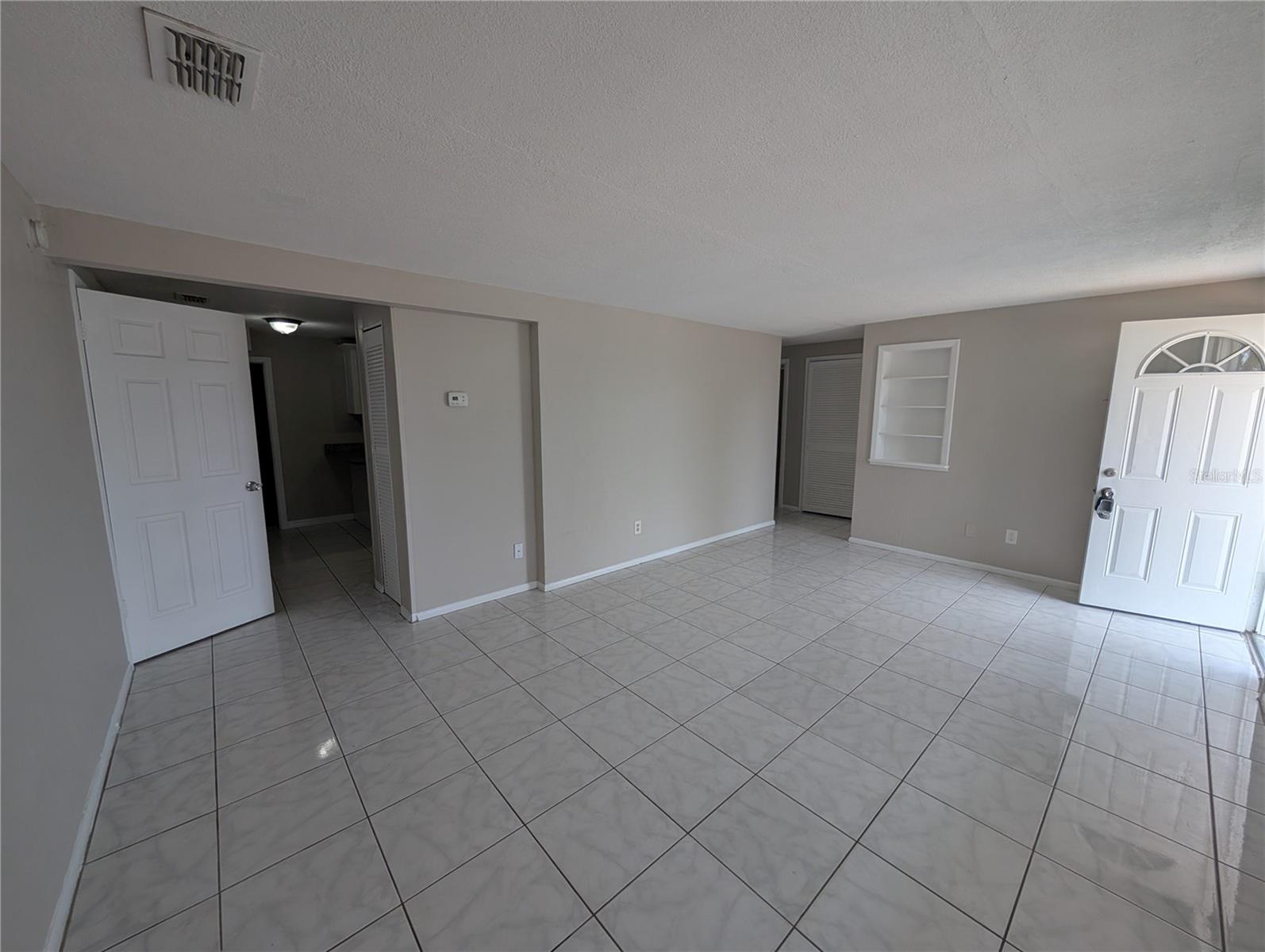 BEACON SQUARE - Residential
