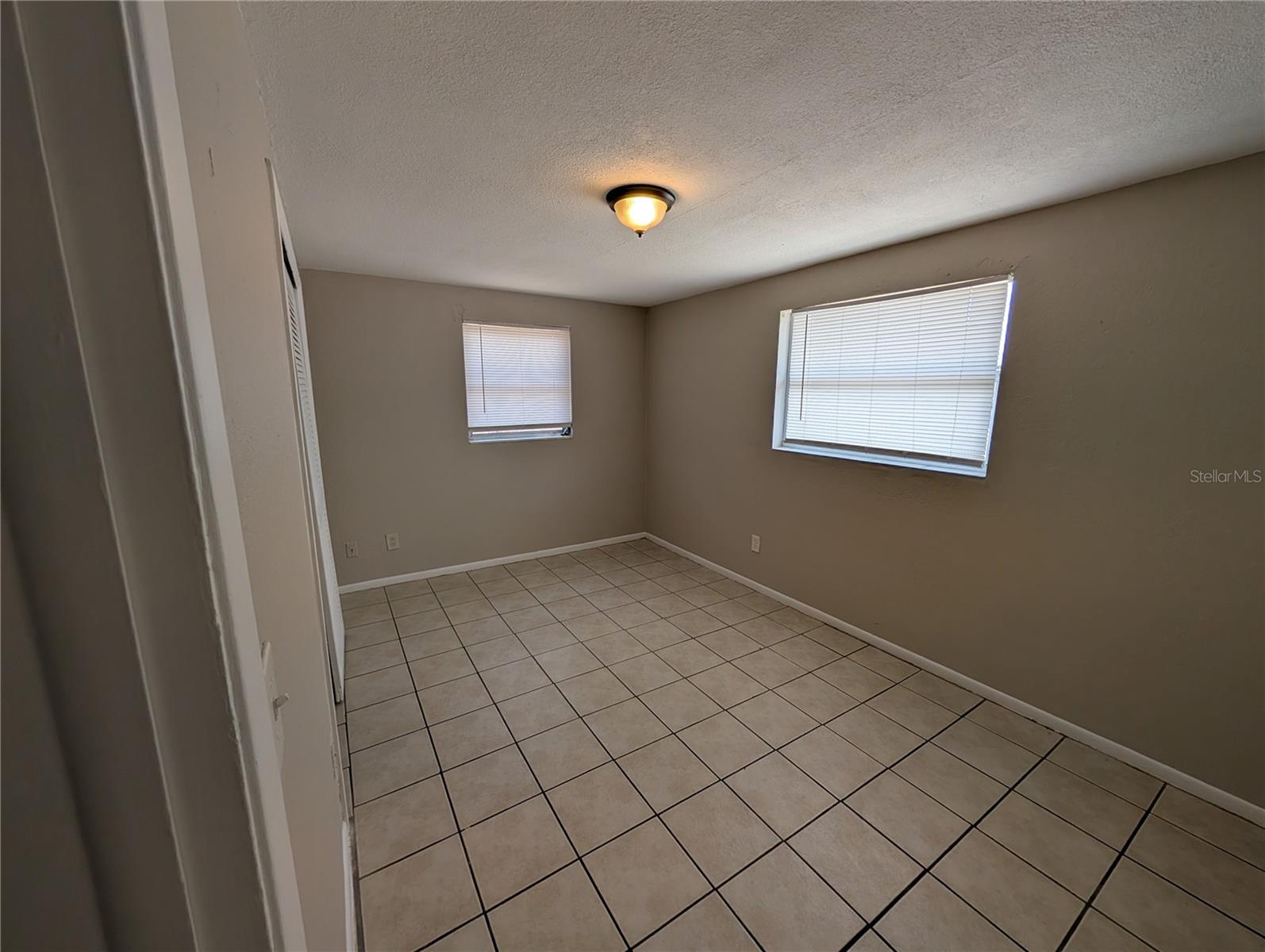 BEACON SQUARE - Residential