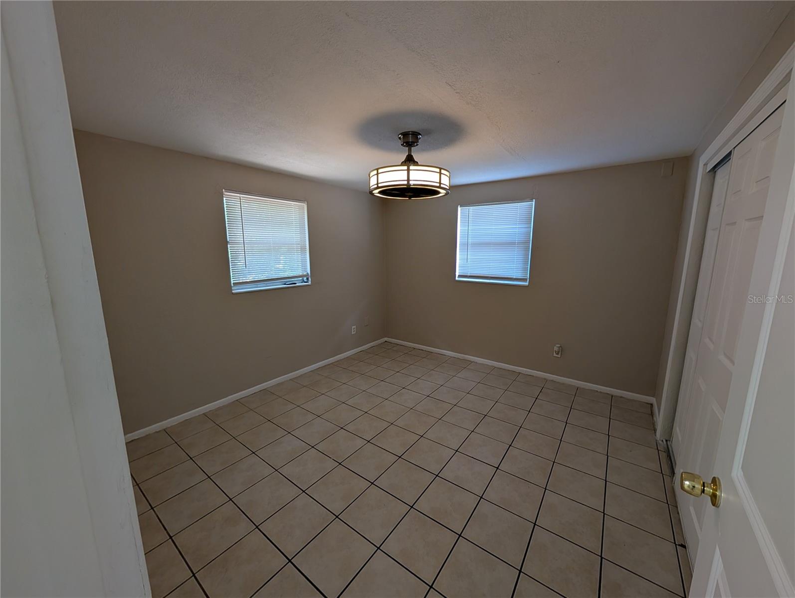 BEACON SQUARE - Residential