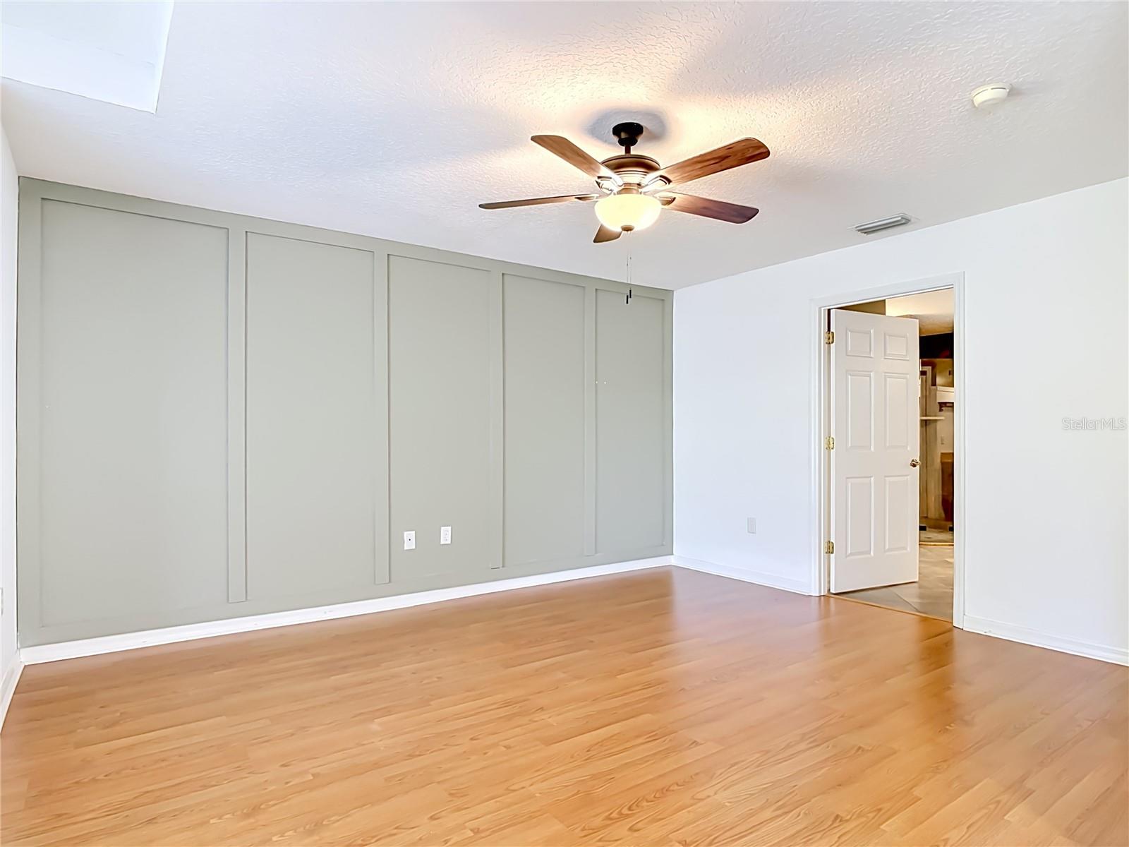 ROYAL TRAILS UNIT 01 - Residential