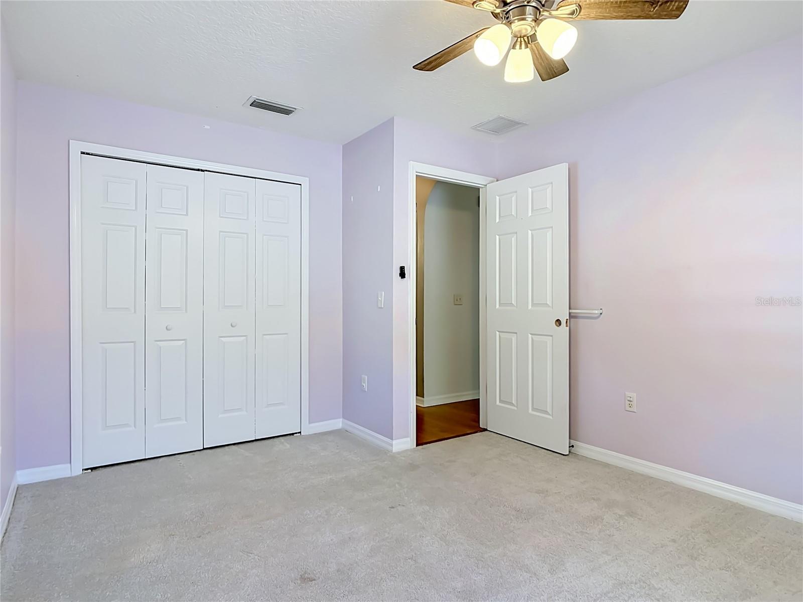 ROYAL TRAILS UNIT 01 - Residential