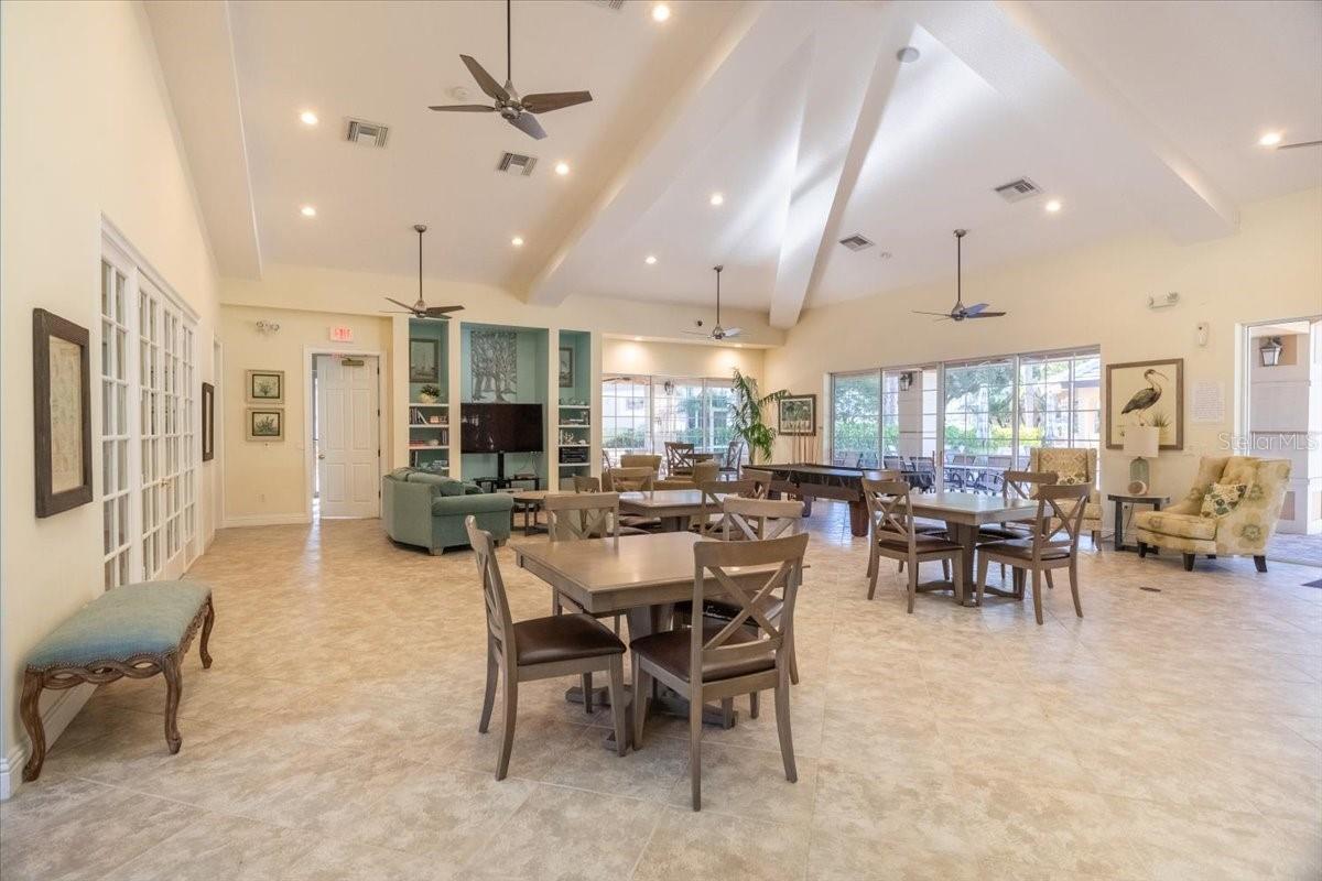 THE MOORINGS AT EDGEWATER II CONDO - Residential