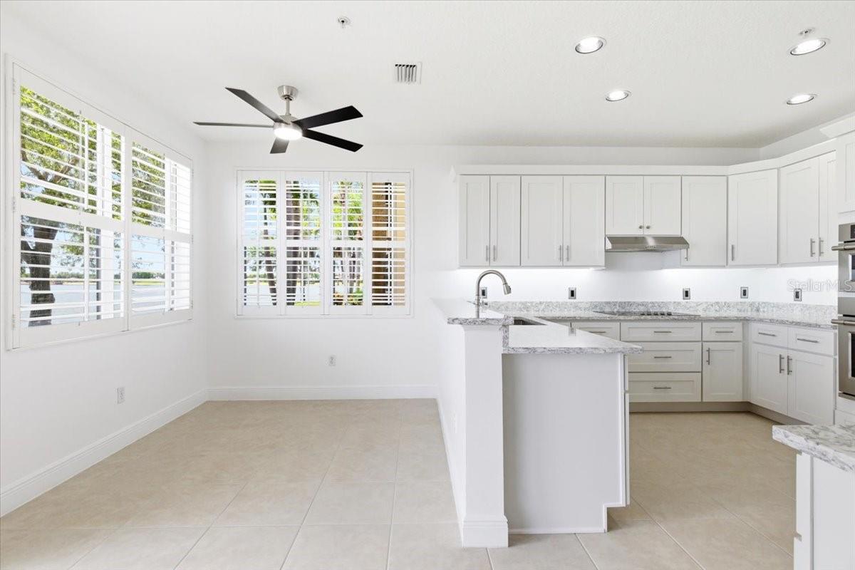 THE MOORINGS AT EDGEWATER II CONDO - Residential