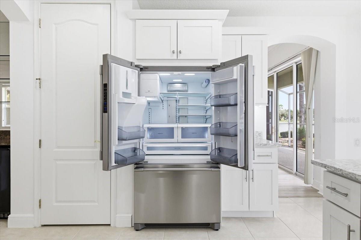 THE MOORINGS AT EDGEWATER II CONDO - Residential
