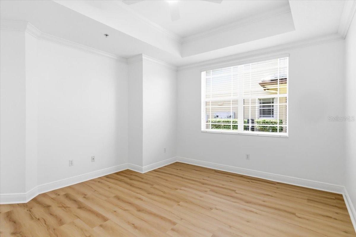 THE MOORINGS AT EDGEWATER II CONDO - Residential