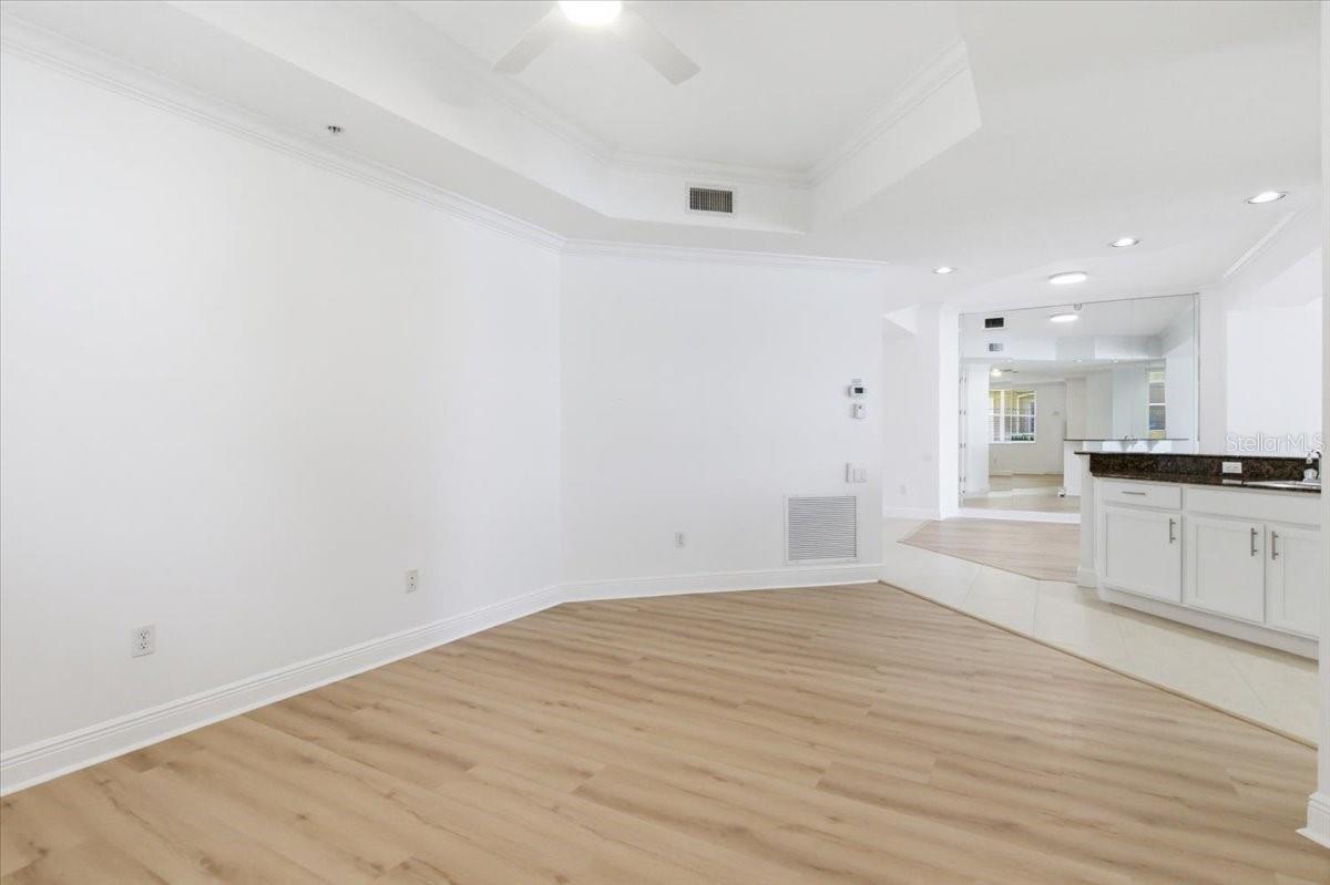 THE MOORINGS AT EDGEWATER II CONDO - Residential