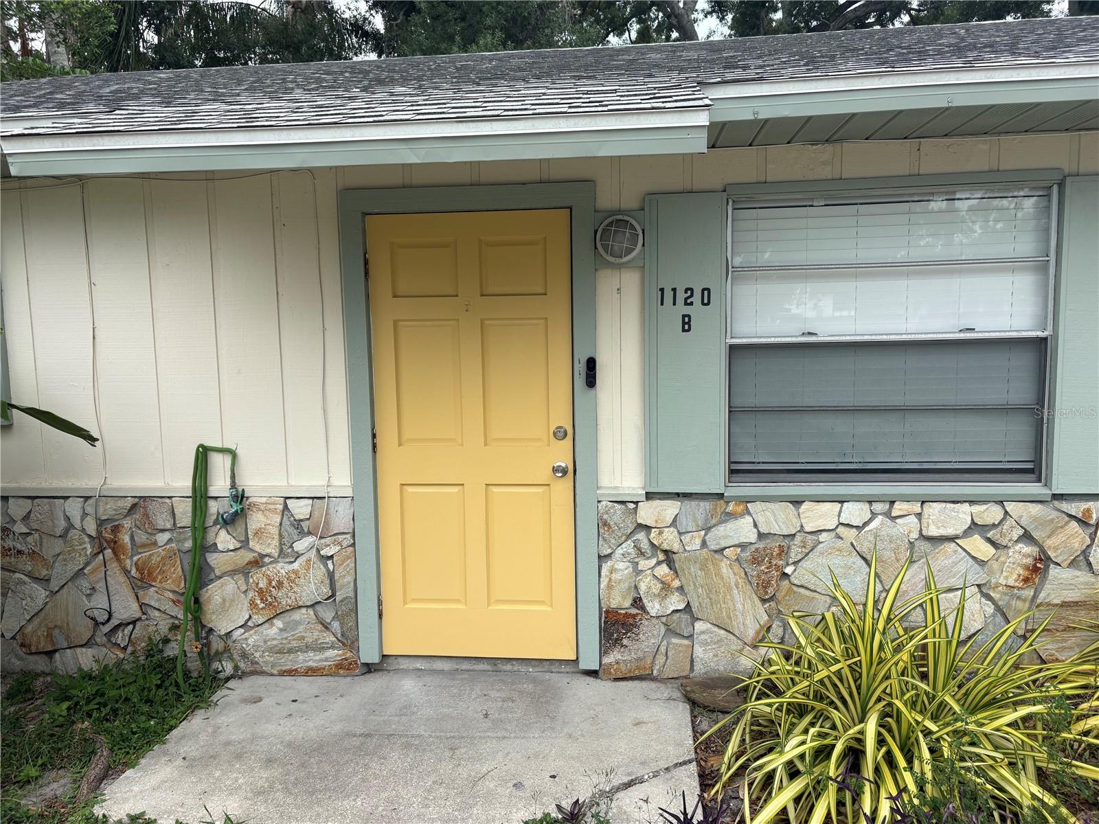 ROSEDALE MANOR - Residential Income