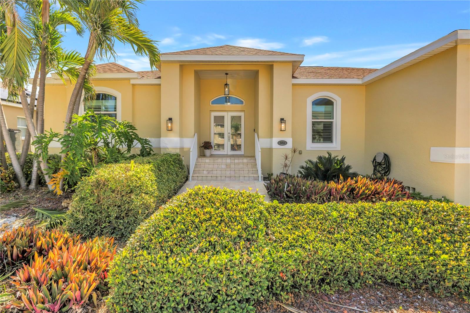 TIERRA VERDE UNIT 1 3RD REP - Residential