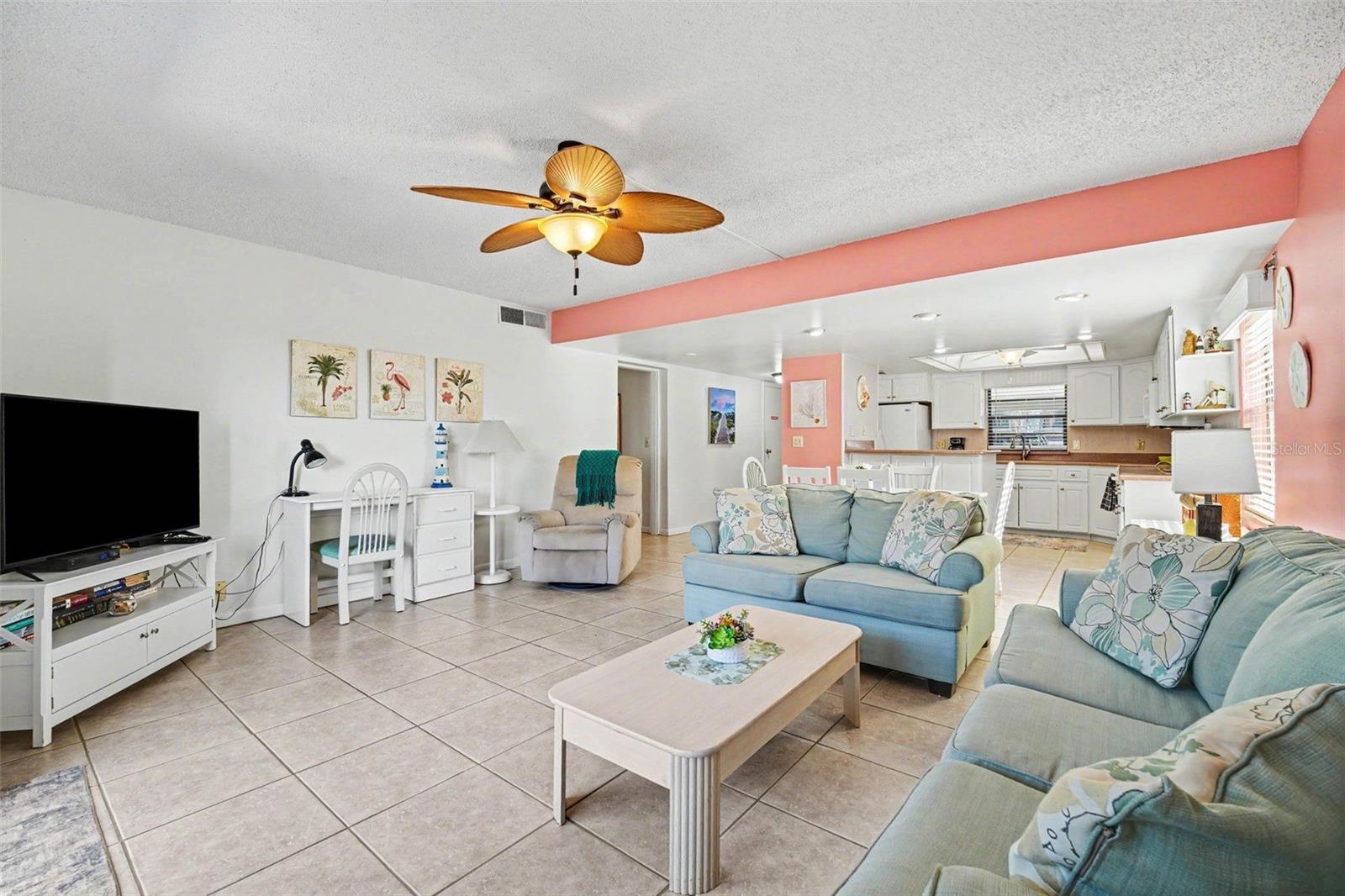 COCOA BEACH CLUB - Residential