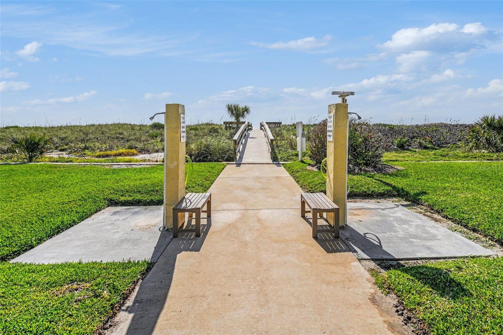 COCOA BEACH CLUB - Residential
