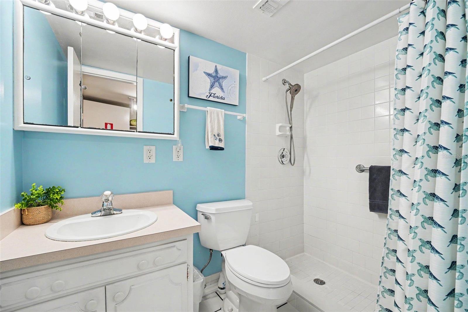 COCOA BEACH CLUB - Residential