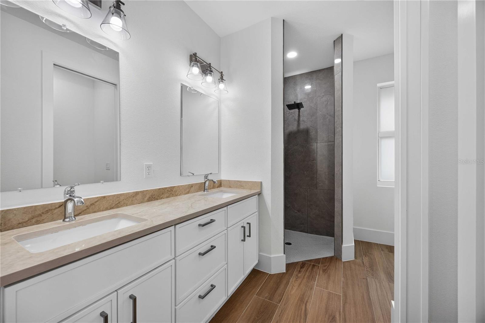 PORT CHARLOTTE - Residential