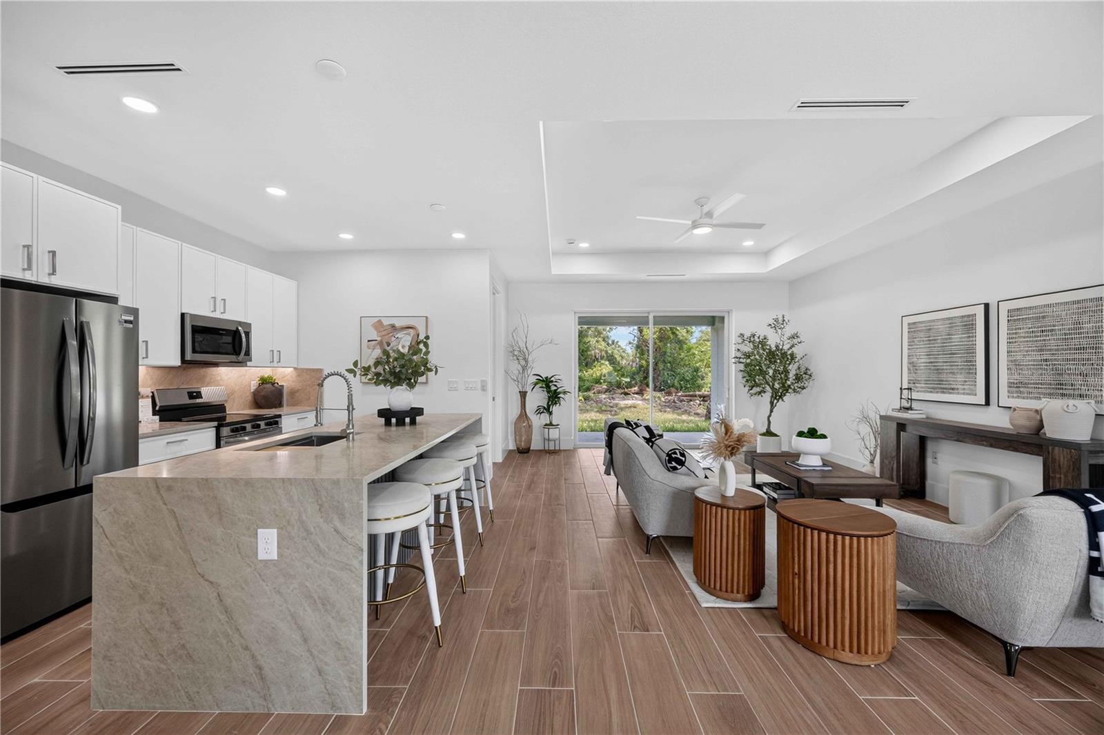 PORT CHARLOTTE - Residential