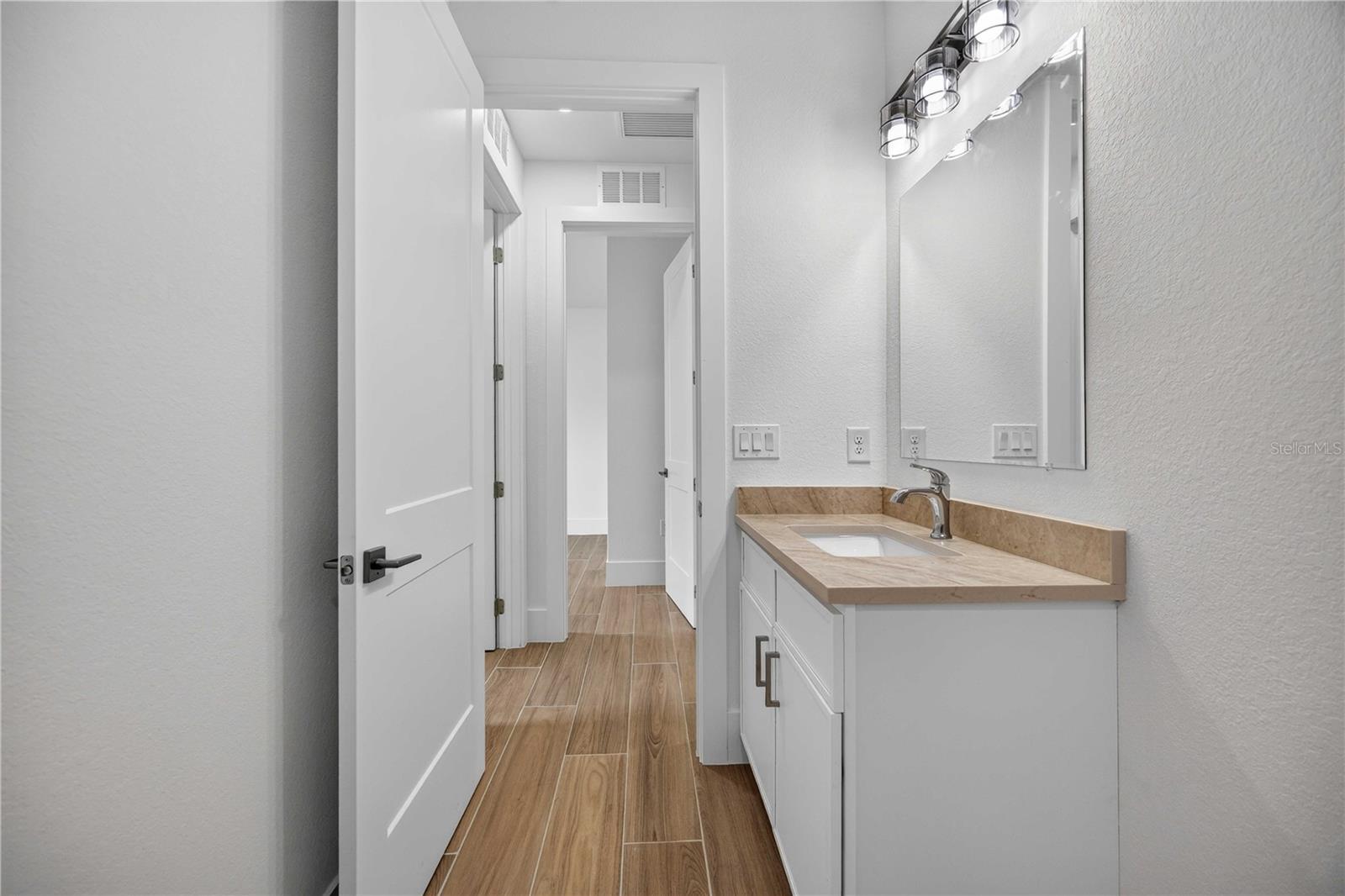 PORT CHARLOTTE - Residential
