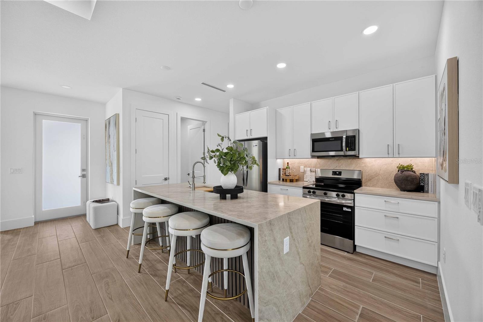 PORT CHARLOTTE - Residential