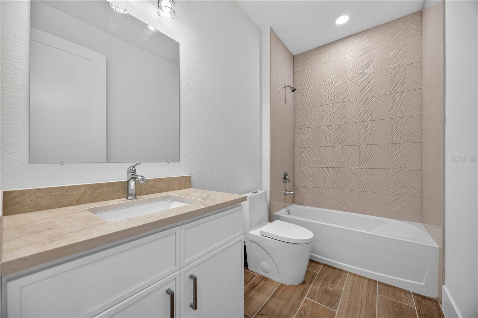 PORT CHARLOTTE - Residential