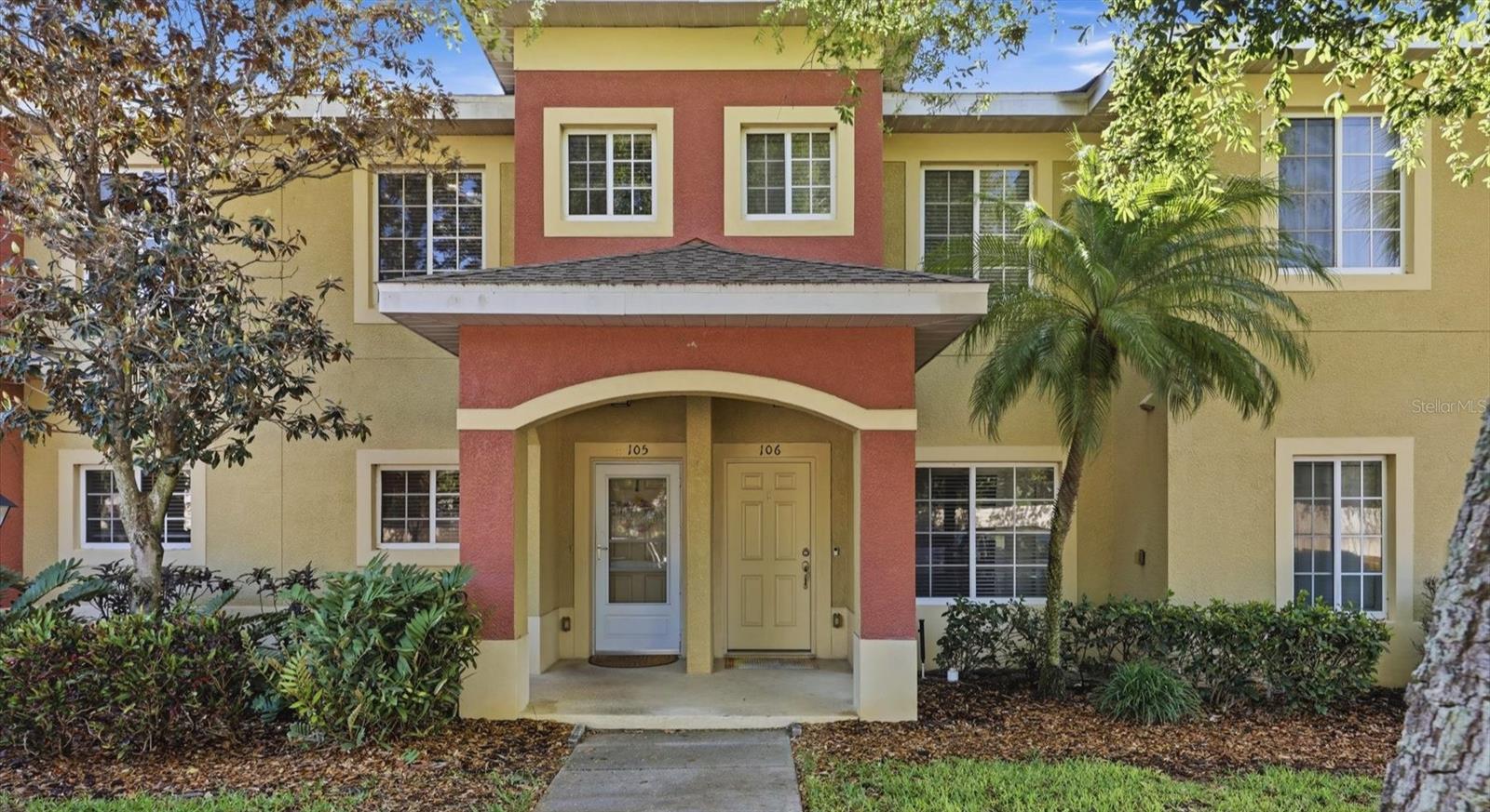 LAKESIDE VILLAGE TOWNHOME - Residential