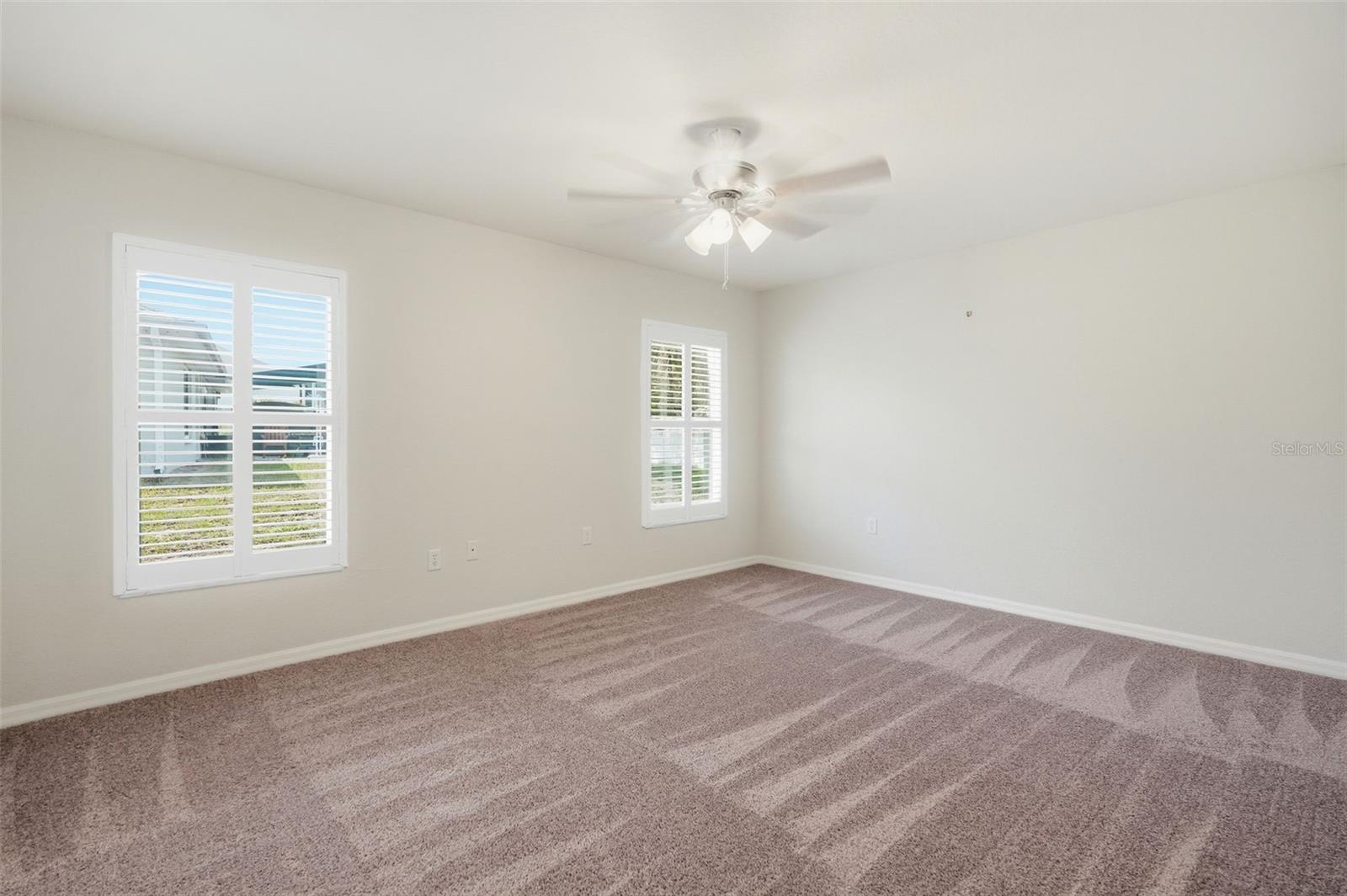 SPRING HILL UNIT 22 - Residential