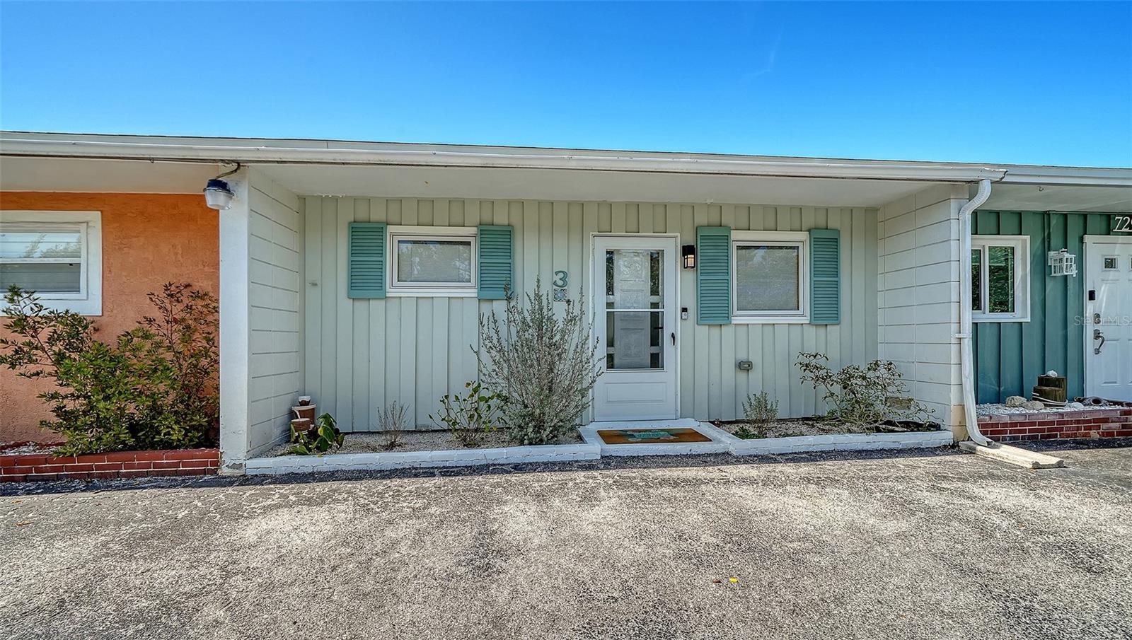 SAINT JUDES APTS - Residential