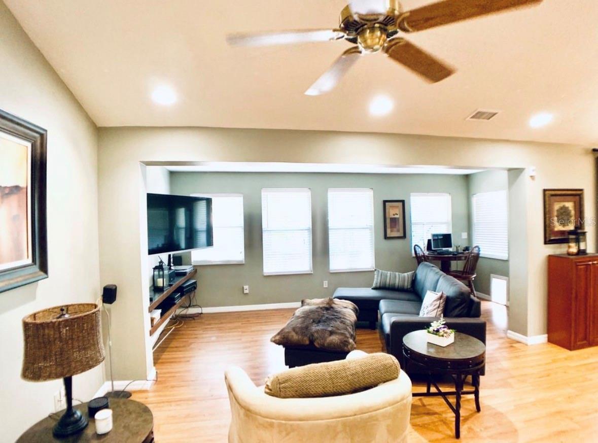 SUMMERBROOKE - Residential