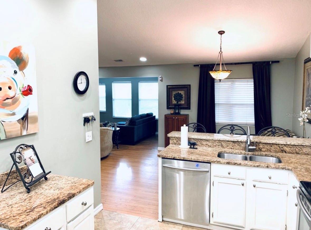SUMMERBROOKE - Residential