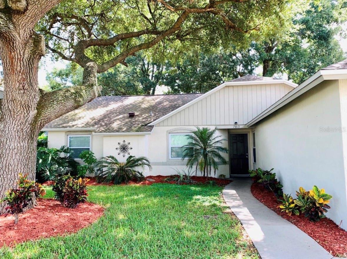 SUMMERBROOKE - Residential
