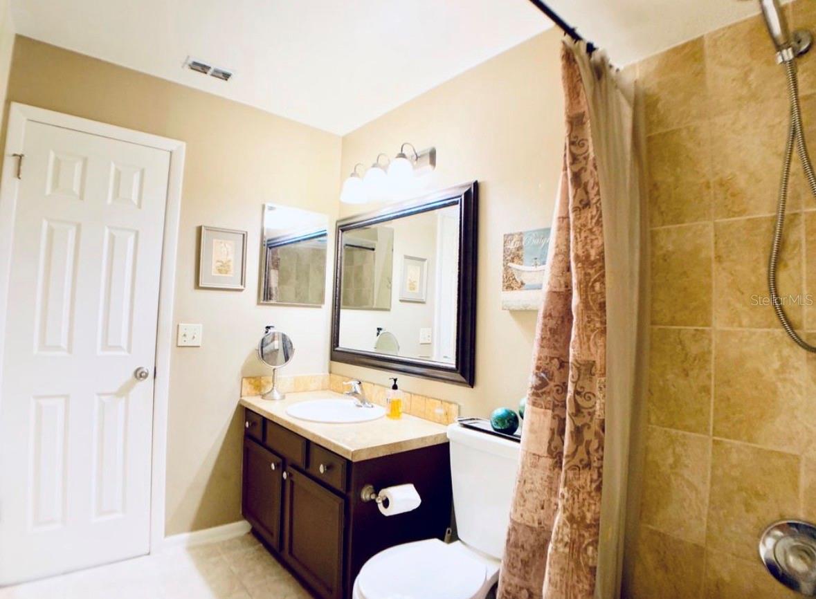 SUMMERBROOKE - Residential