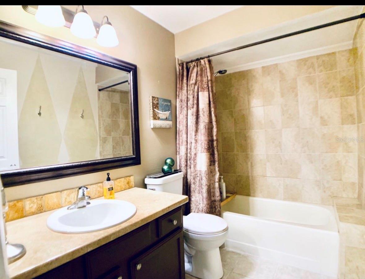 SUMMERBROOKE - Residential