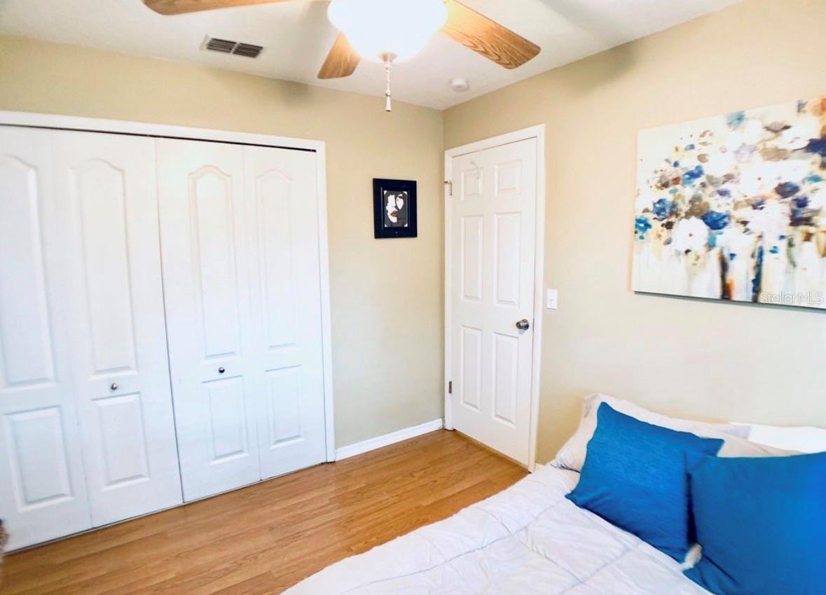 SUMMERBROOKE - Residential