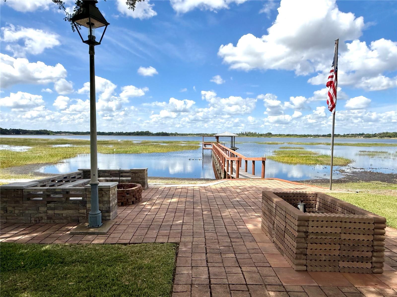 AVON LAKES SUB - Residential