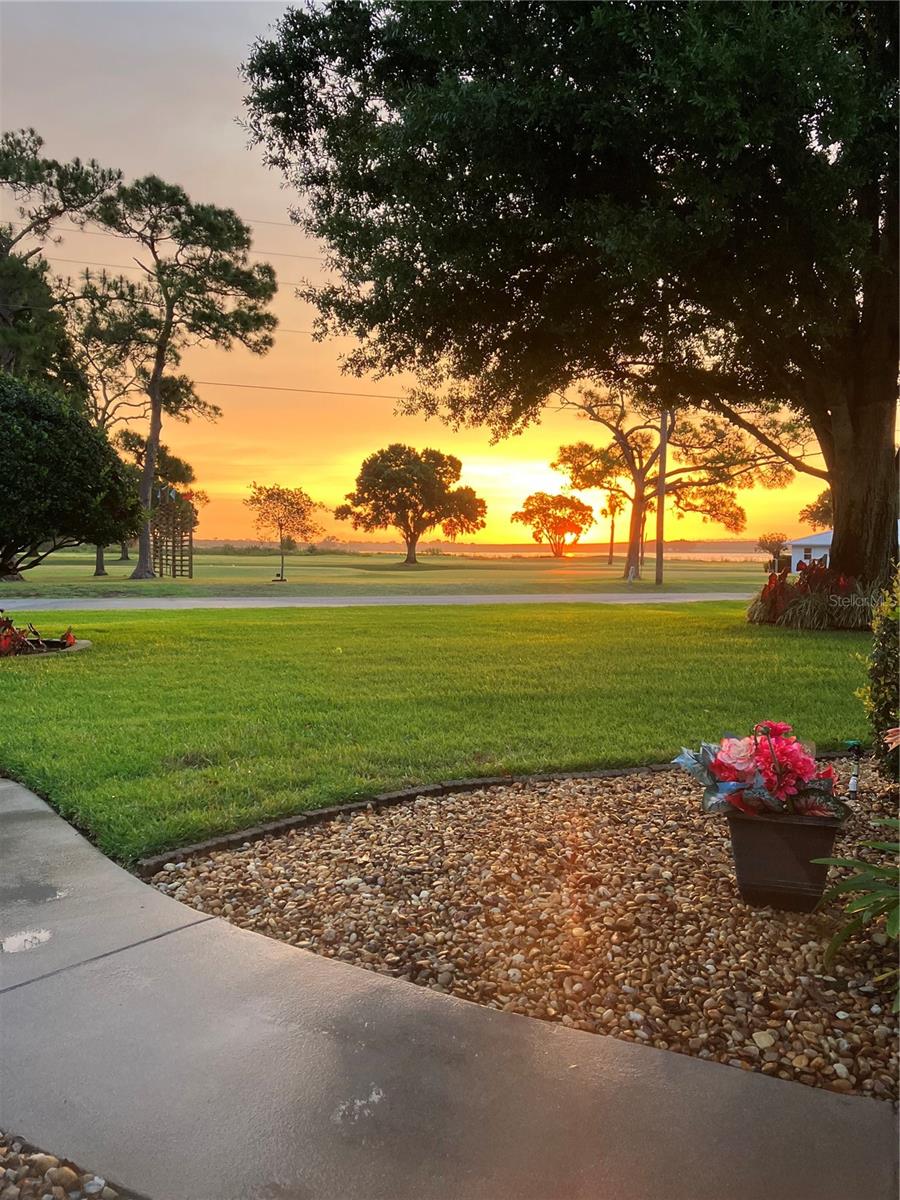 AVON LAKES SUB - Residential