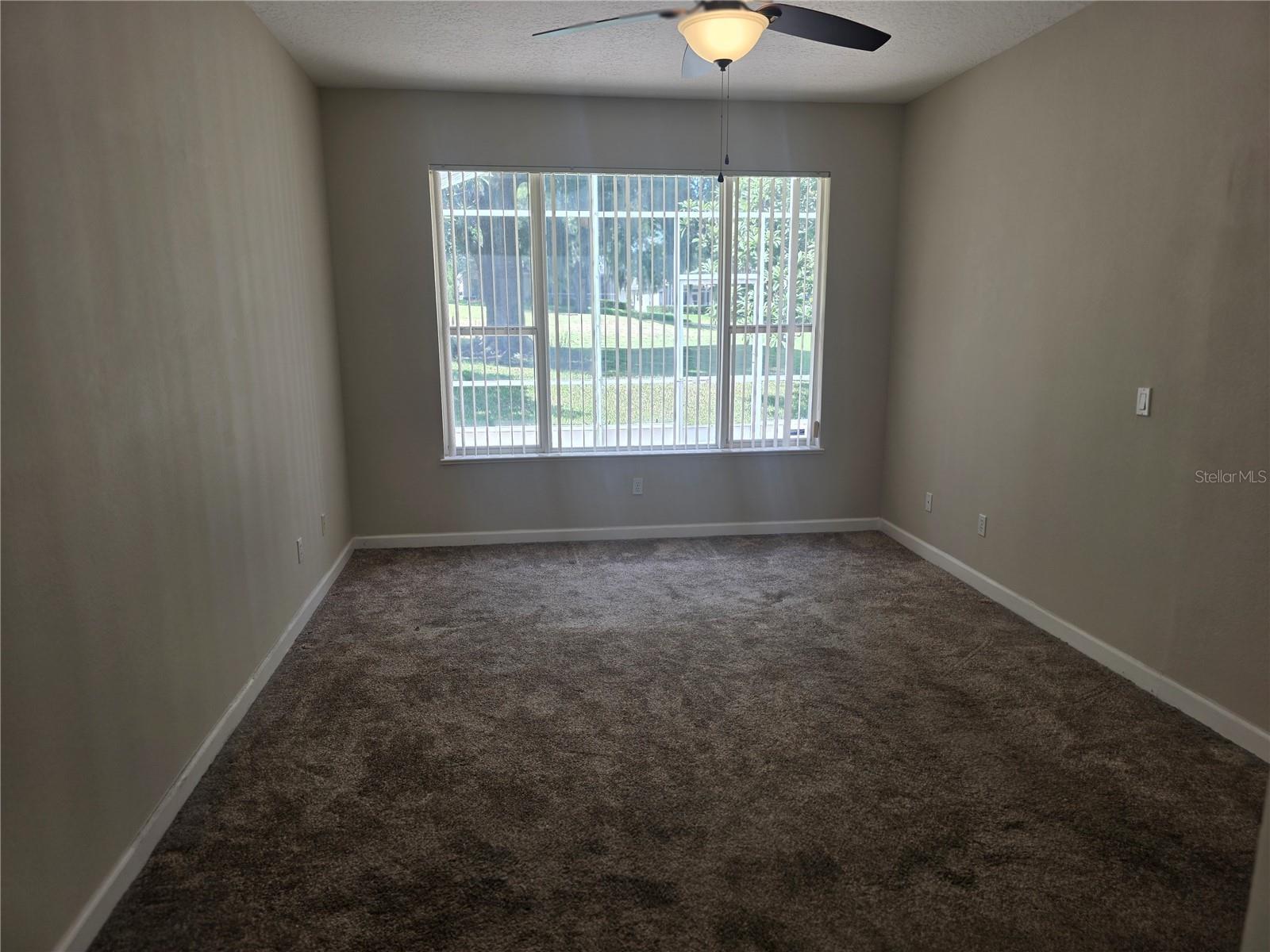 SOUTH HAMPTON AT KINGS RIDGE - Residential