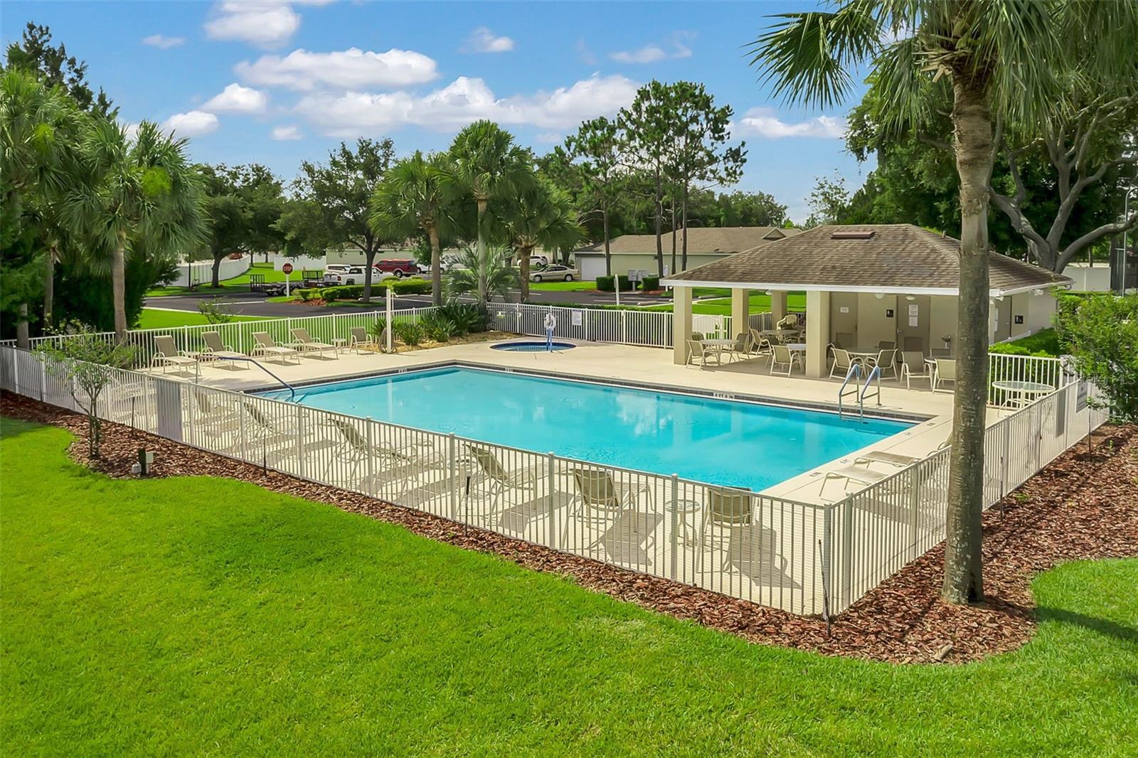 SOUTH HAMPTON AT KINGS RIDGE - Residential