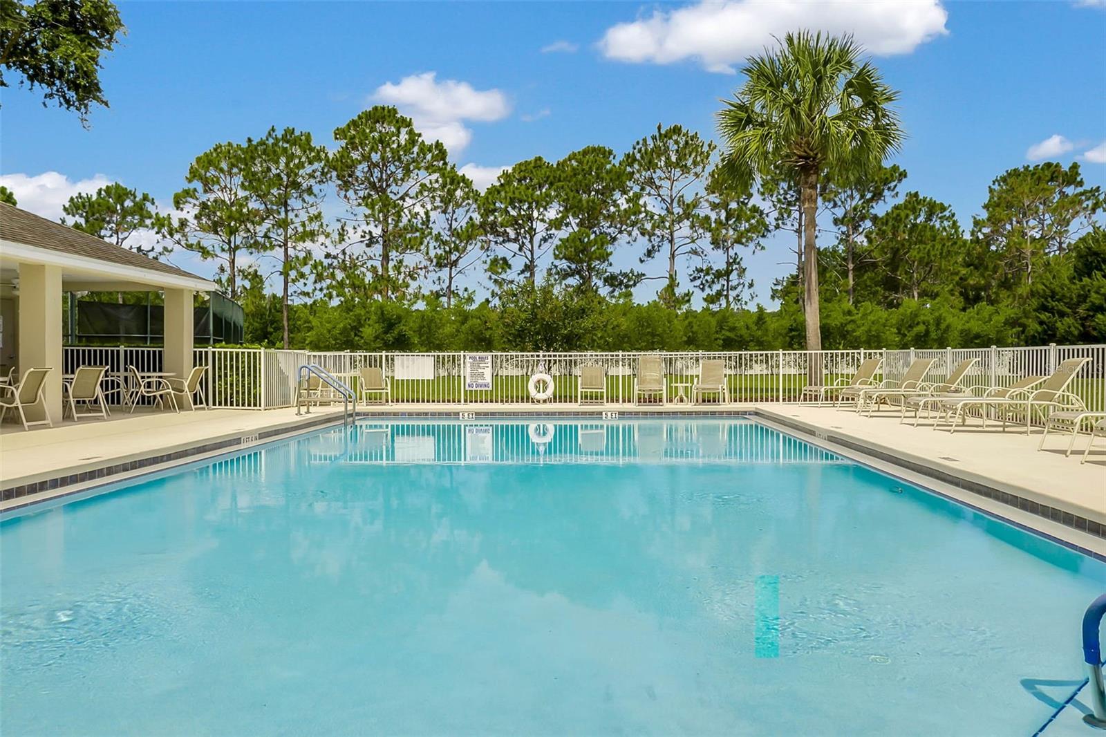SOUTH HAMPTON AT KINGS RIDGE - Residential