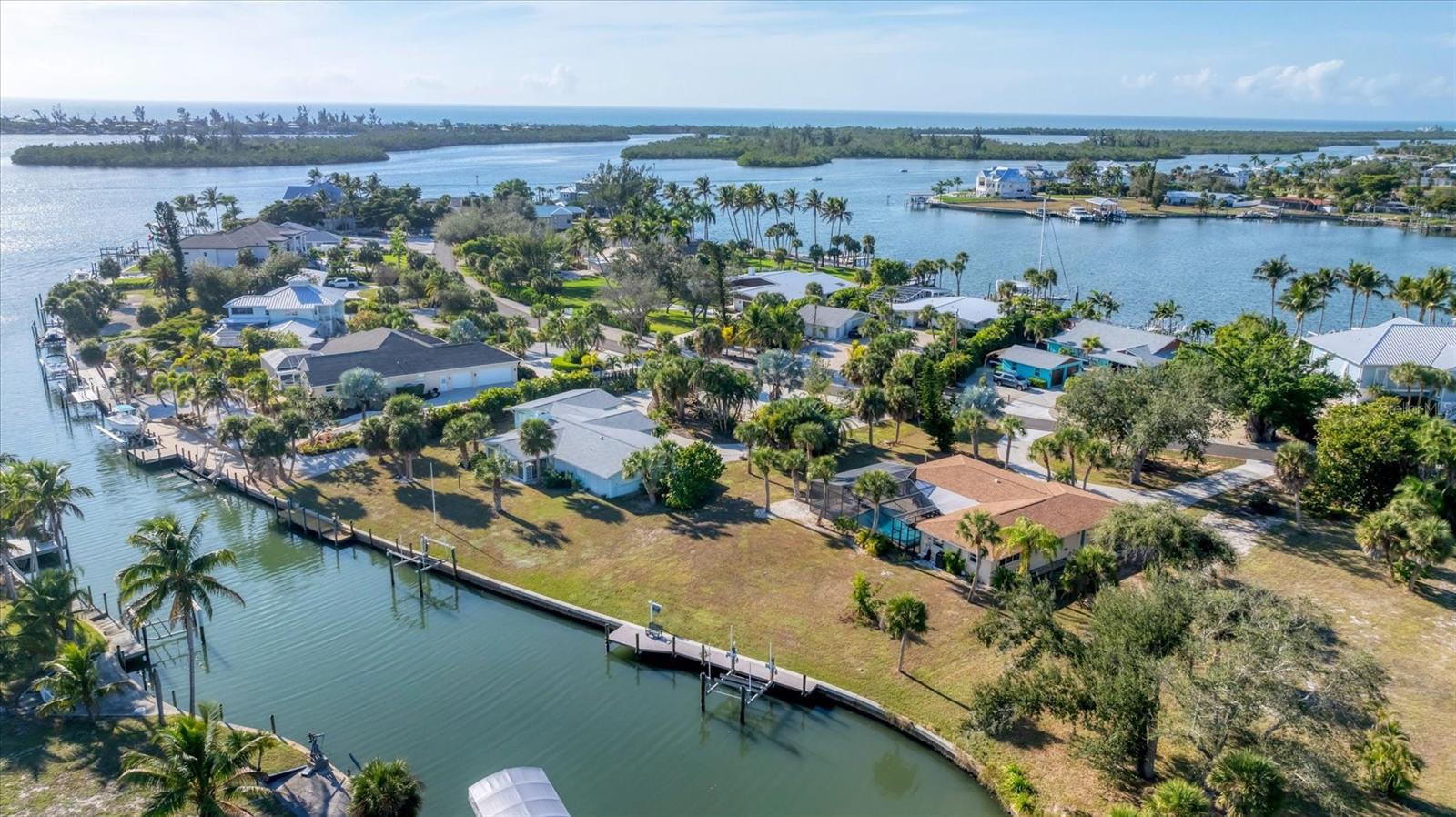 CAPE HAZE RE - Residential