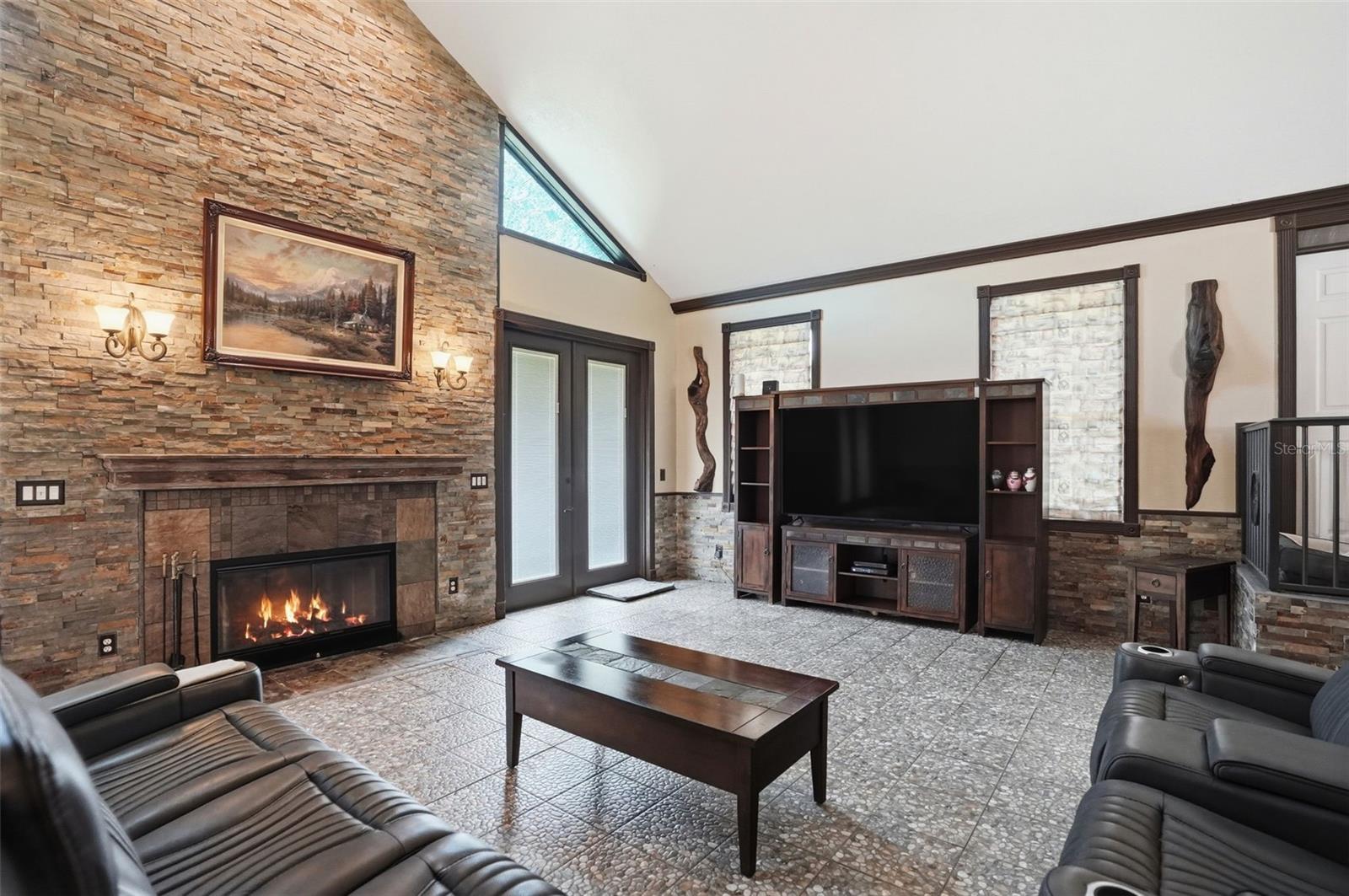 CEDAR FALLS PHASE I - Residential