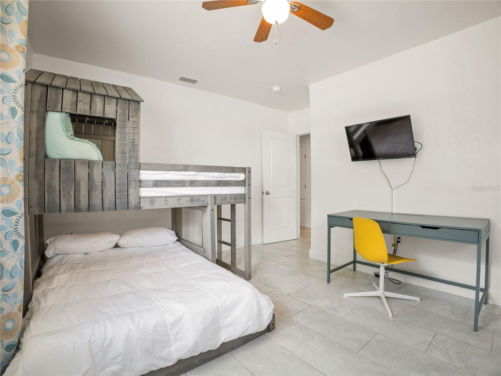 CIRCLE TERRACE - Residential