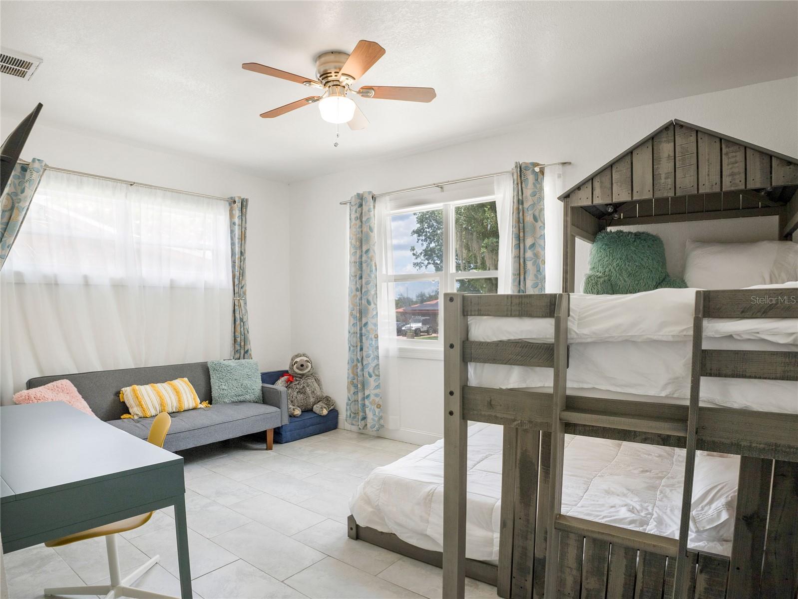 CIRCLE TERRACE - Residential
