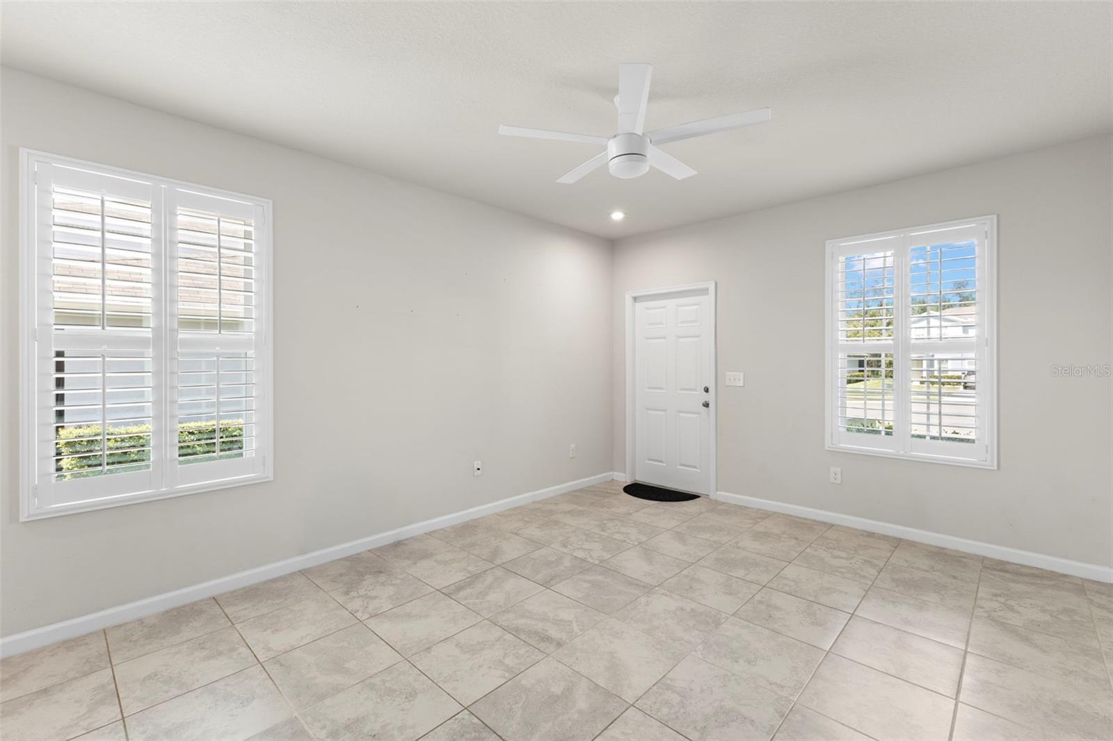 ANCLOTE SQUARE - Residential