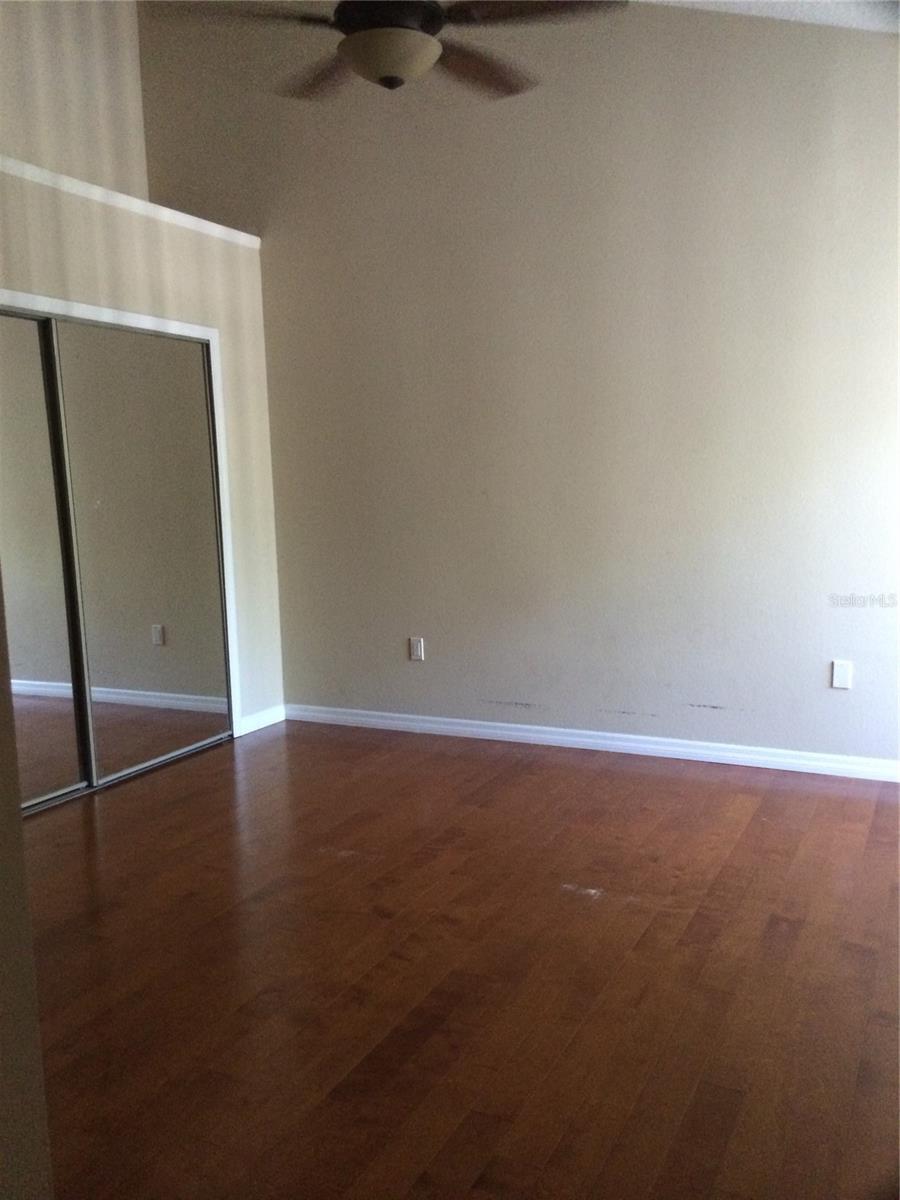 HIDDEN SPGS CONDO - Residential