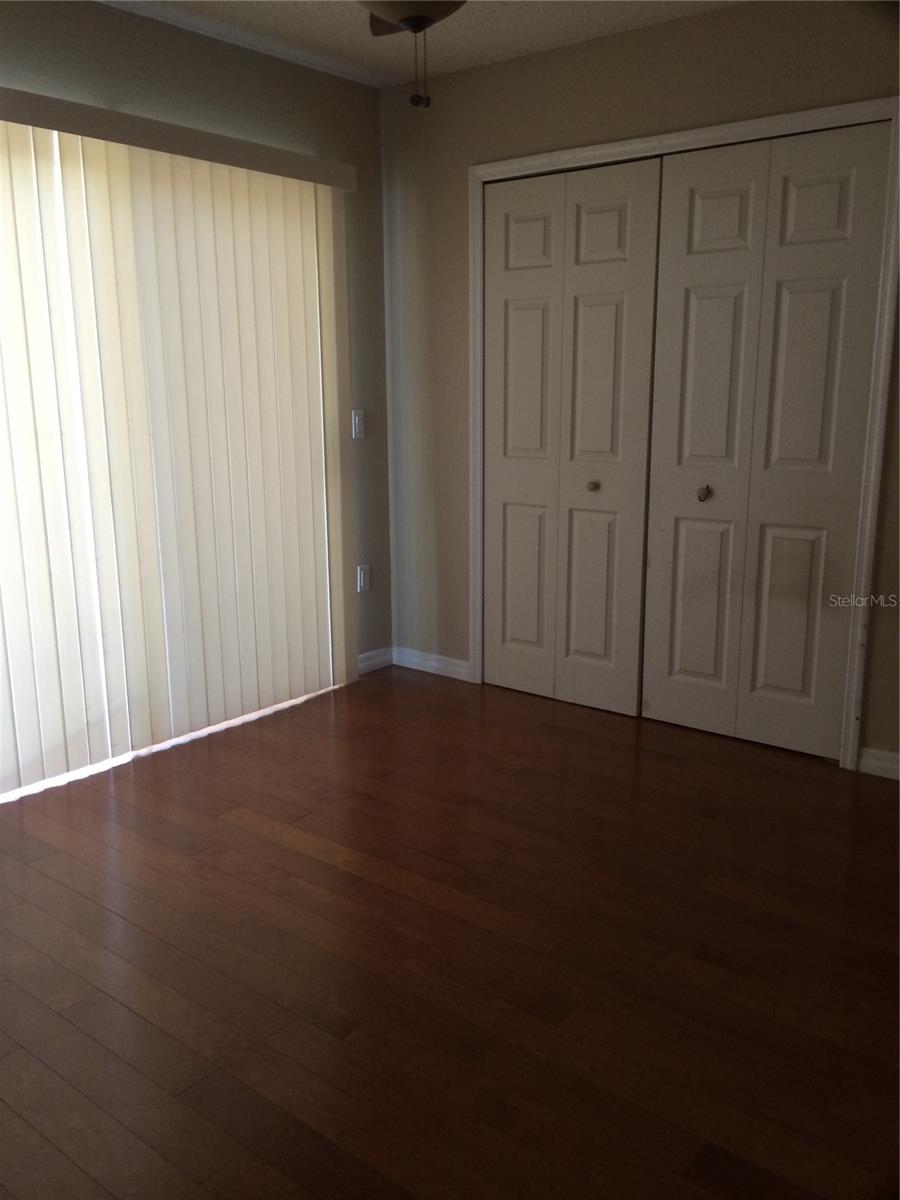 HIDDEN SPGS CONDO - Residential