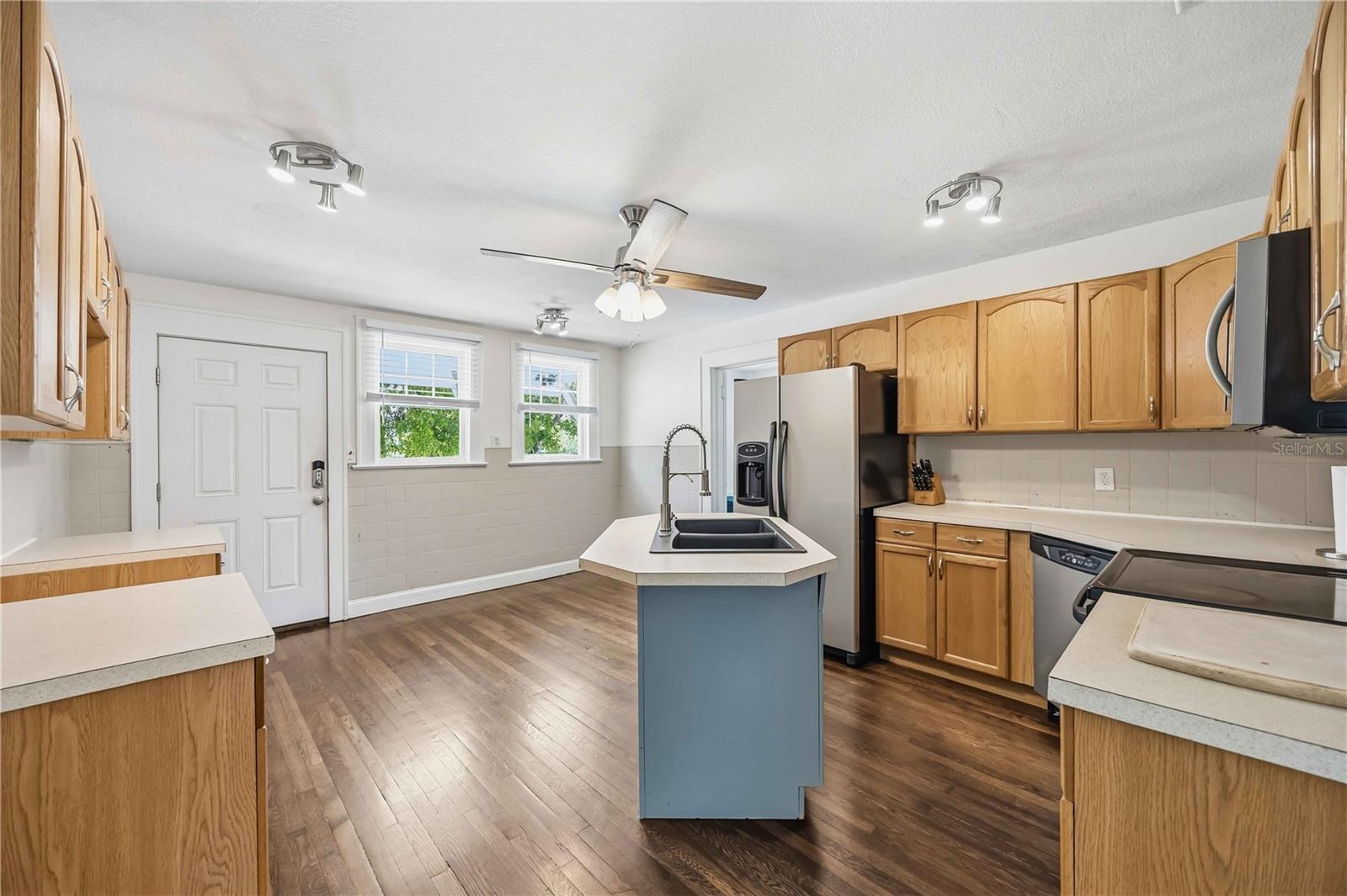 HIGHLAND PARK - Residential